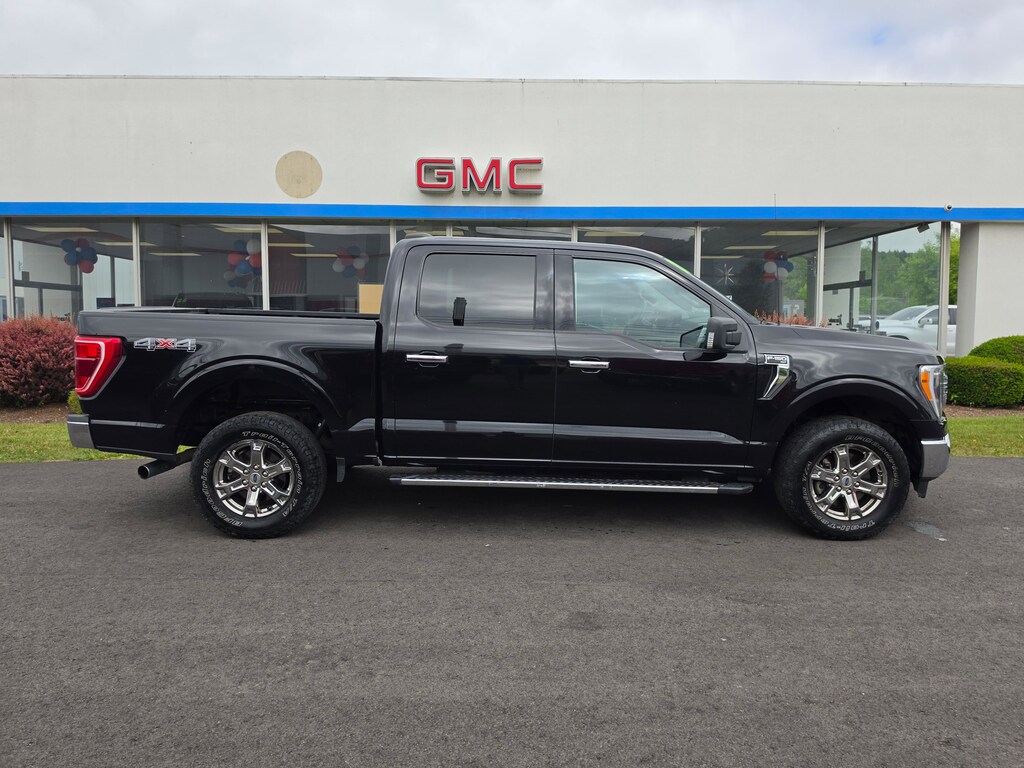 Used 2021 Ford F-150 XLT Truck SuperCrew Cab