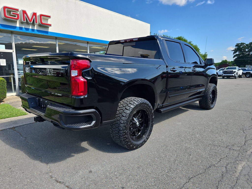 Used 2025 Chevrolet Silverado 1500 High Country Truck Crew Cab
