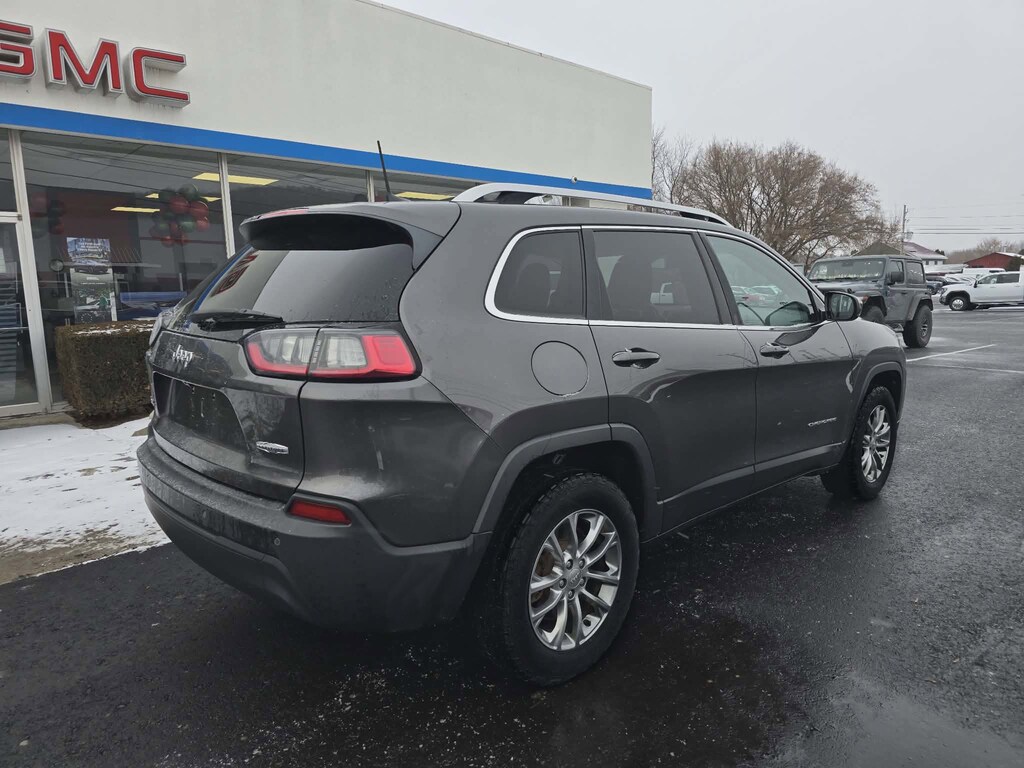 Used 2019 Jeep Cherokee Latitude Plus SUV