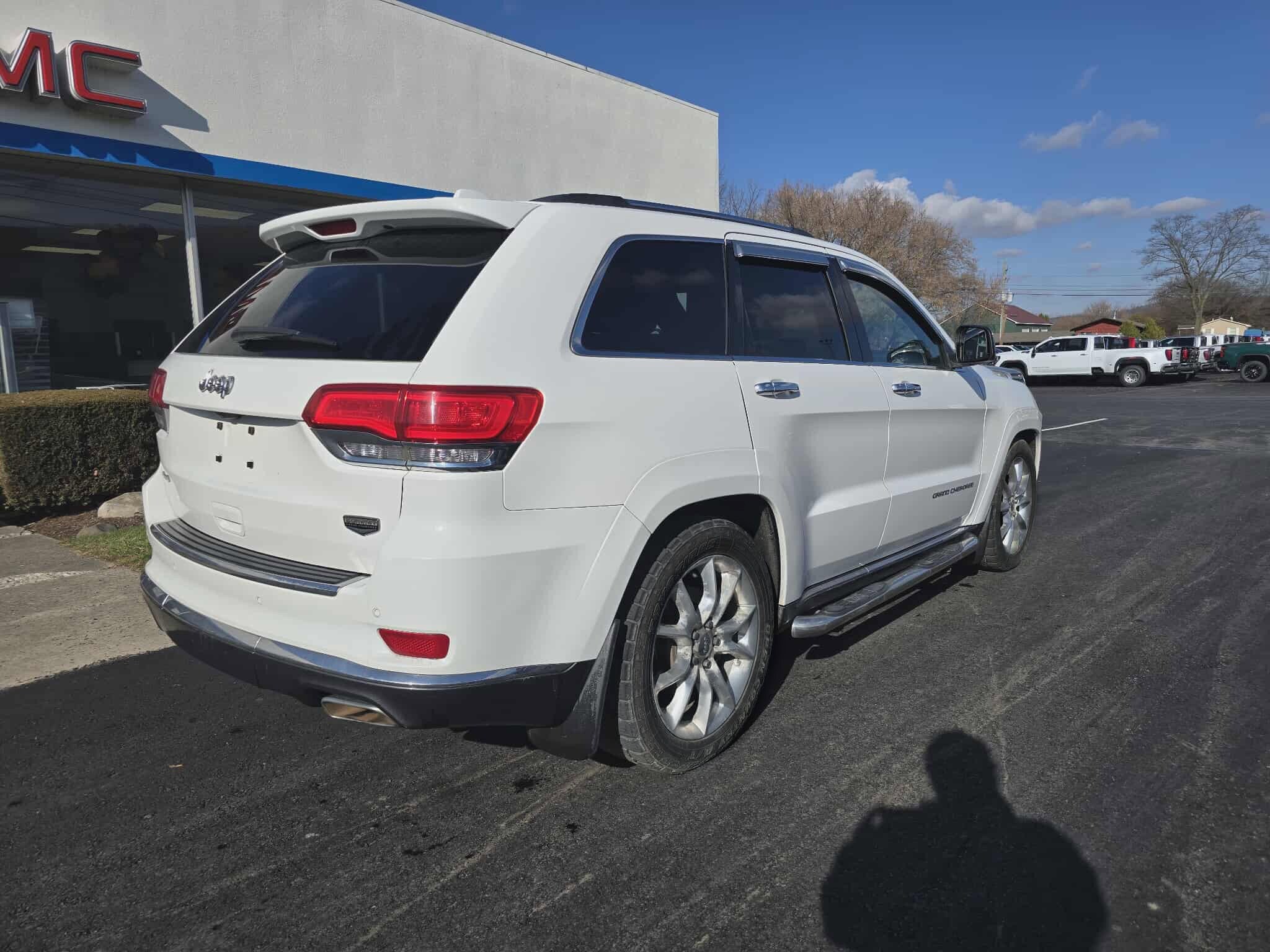 2014 Jeep Grand Cherokee Summit photo 3
