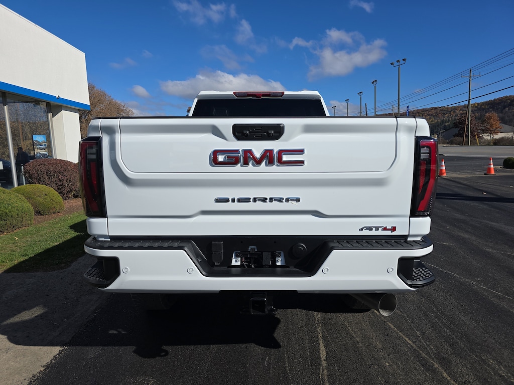 New 2026 GMC Sierra 2500 HD AT4 Truck Crew Cab