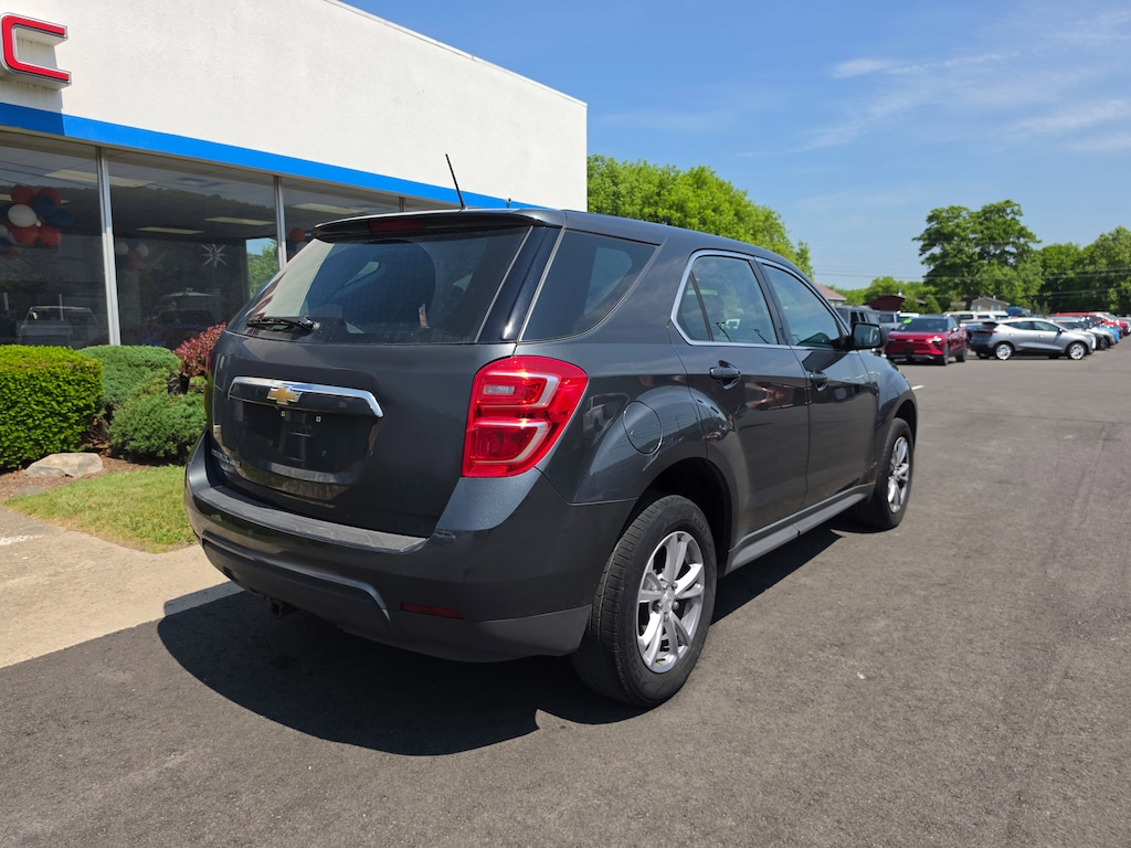 Used 2017 Chevrolet Equinox LS SUV