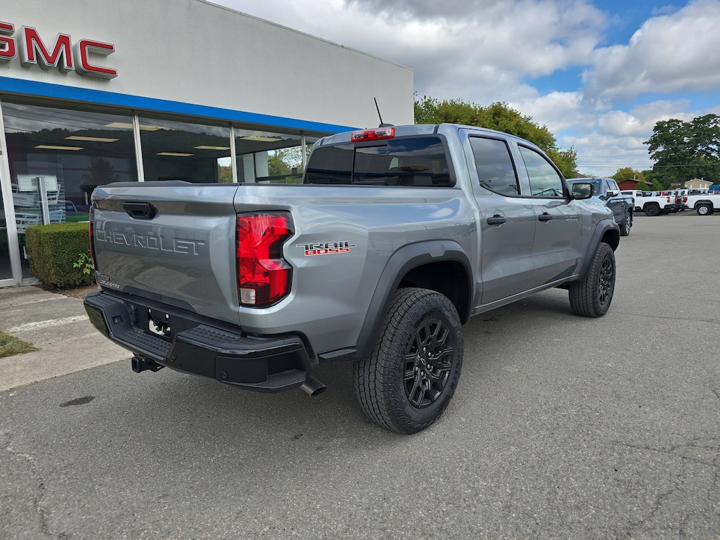 New 2026 Chevrolet Colorado 4WD Trail Boss Truck Crew Cab
