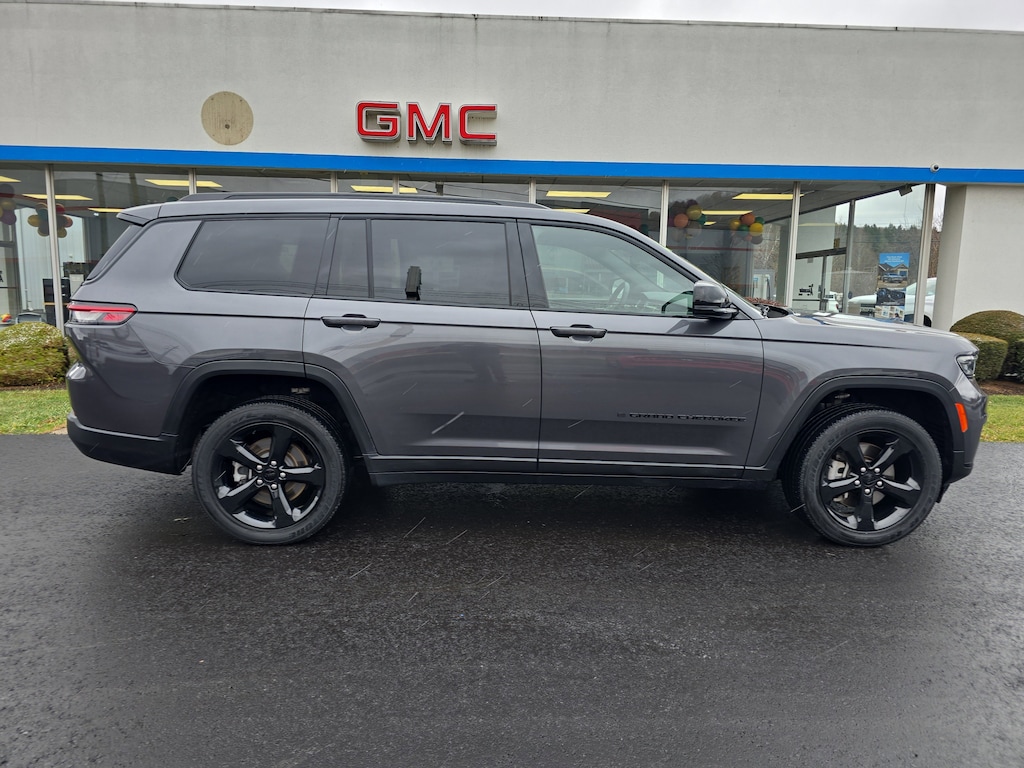 Used 2023 Jeep Grand Cherokee L Altitude SUV