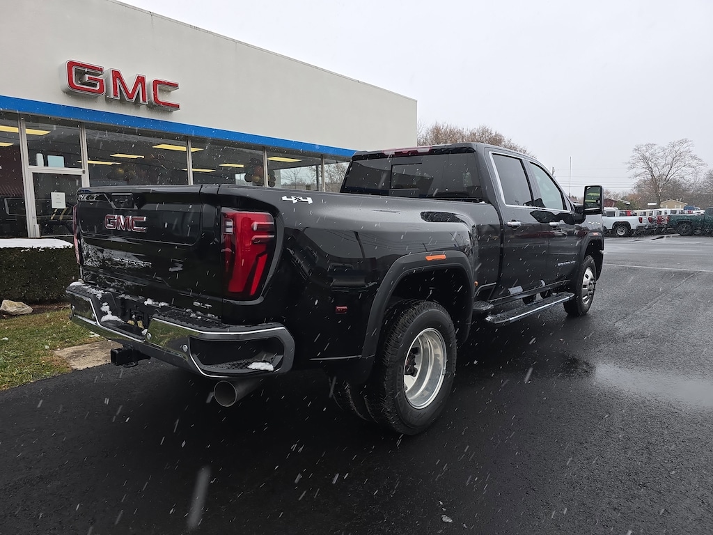 New 2026 GMC Sierra 3500HD SLT Truck Crew Cab