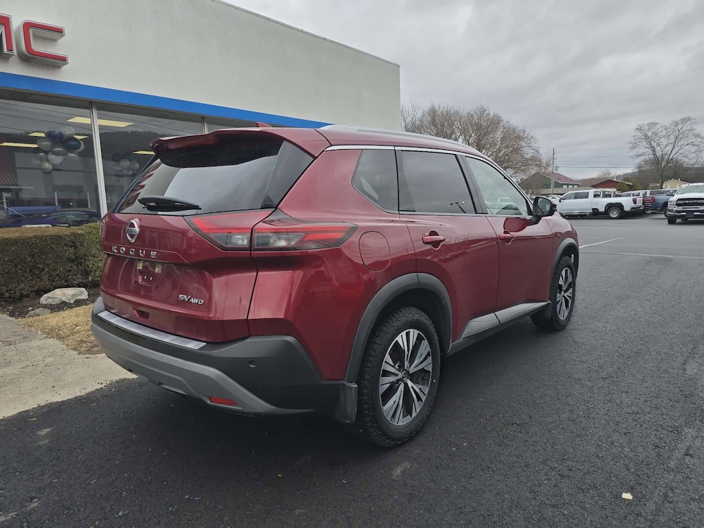 Used 2021 Nissan Rogue SV SUV