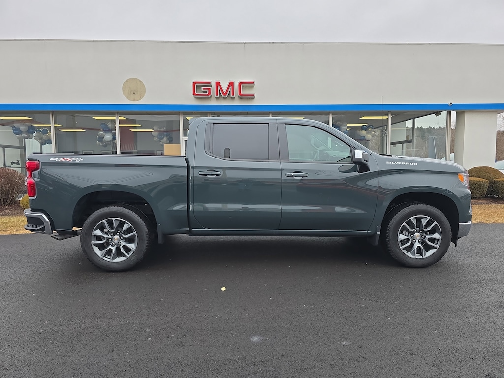 New 2026 Chevrolet Silverado 1500 LT Truck Crew Cab