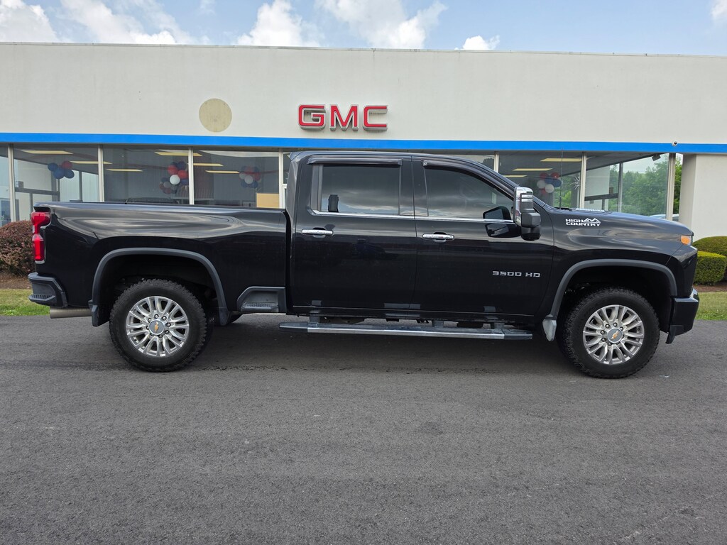 Used 2023 Chevrolet Silverado 3500HD High Country Truck Crew Cab