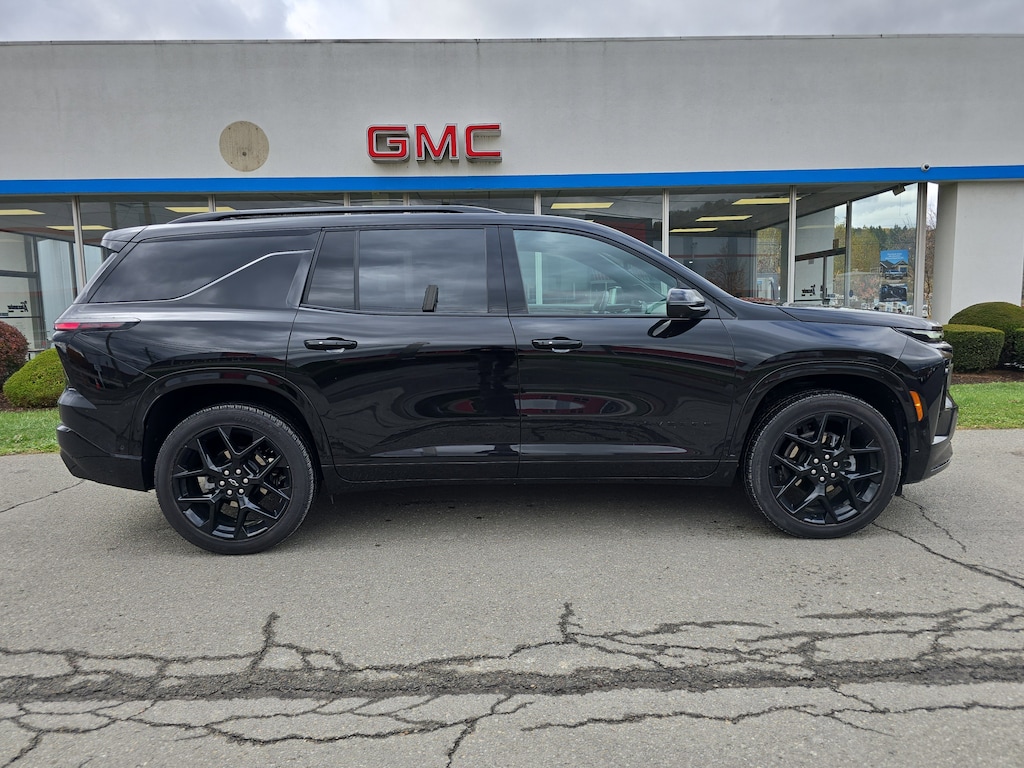 Used 2024 Chevrolet Traverse AWD RS SUV