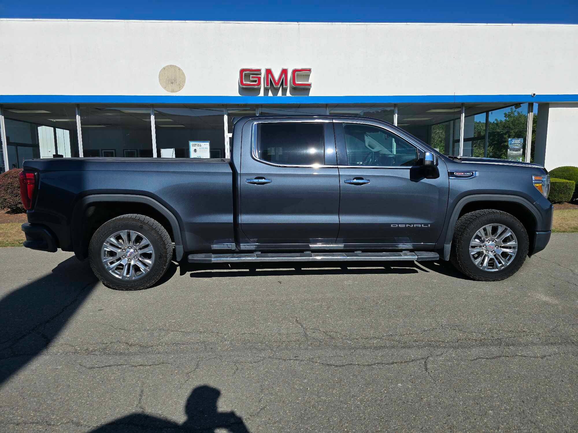 2021 Gmc Sierra 1500 Denali photo 2