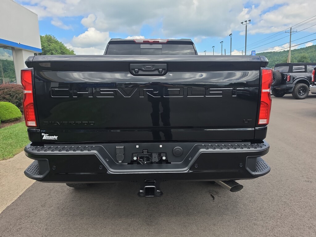 New 2026 Chevrolet Silverado 2500 HD LT Truck Crew Cab