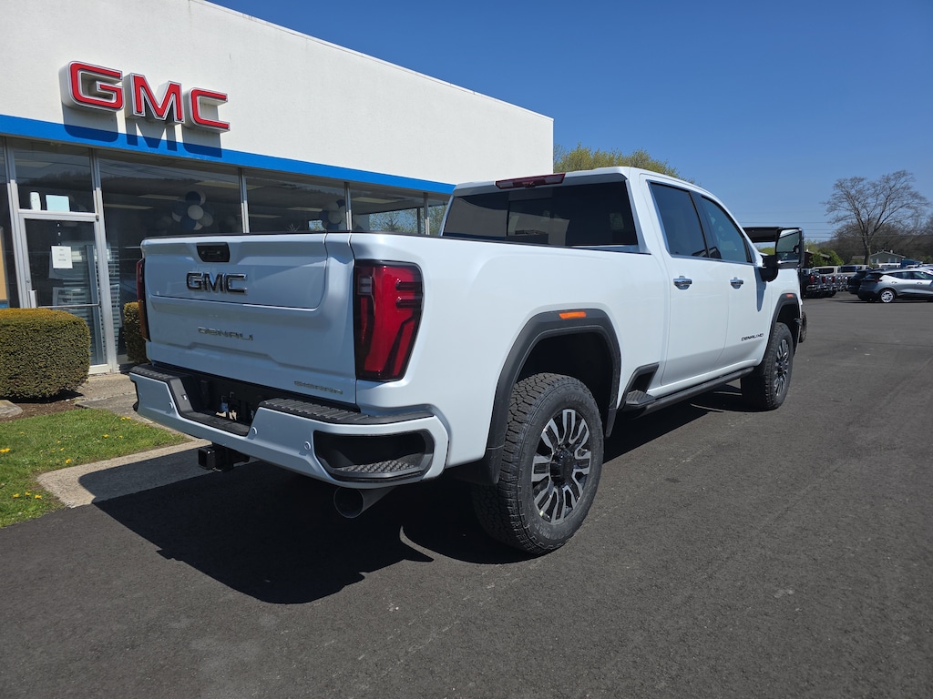 New 2026 GMC Sierra 3500 HD Denali Ultimate Truck Crew Cab