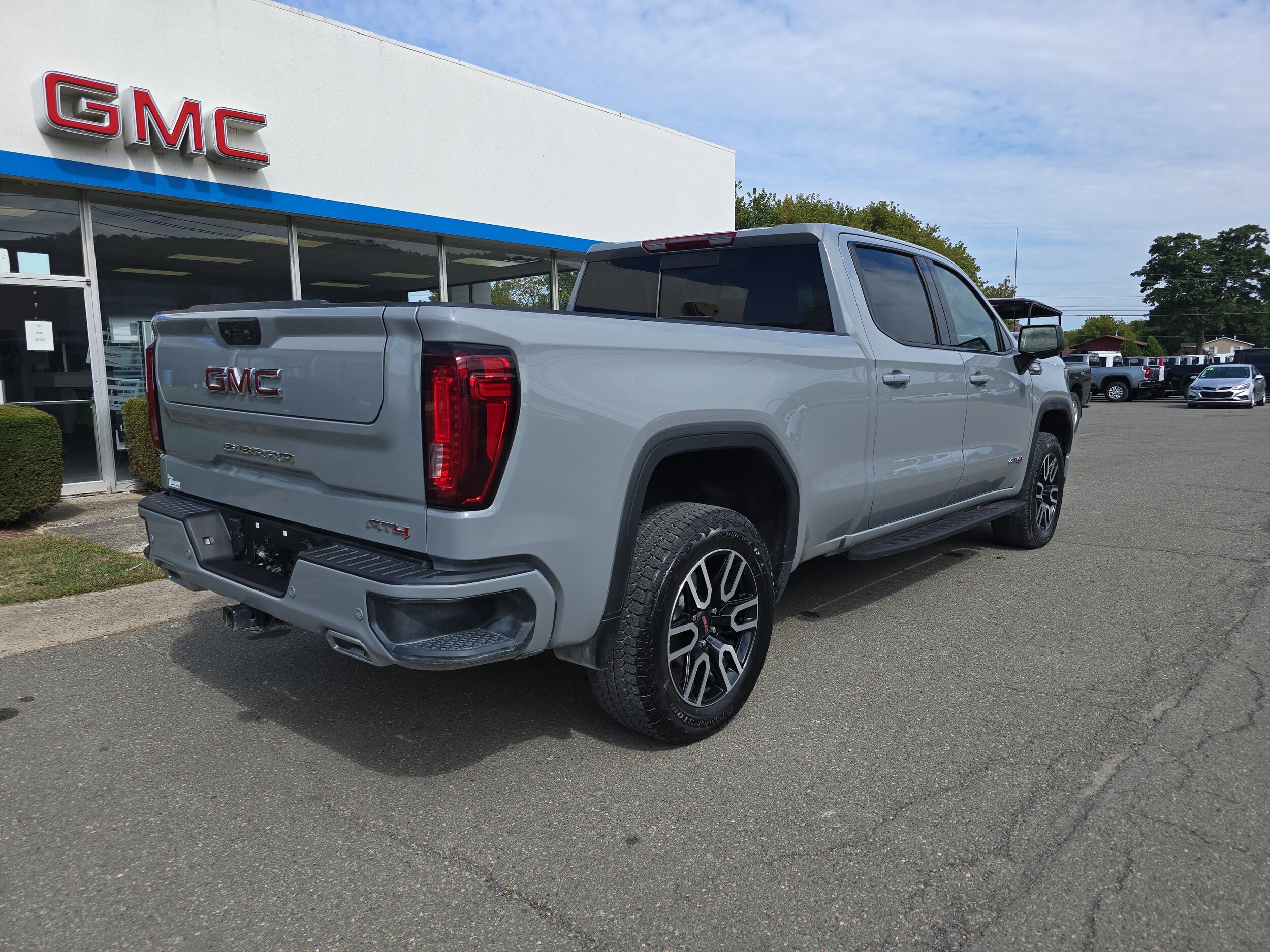2025 Gmc Sierra 1500 AT4 photo 3