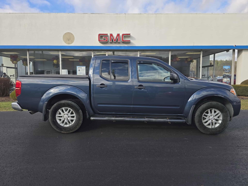 Used 2019 Nissan Frontier SV Truck Crew Cab
