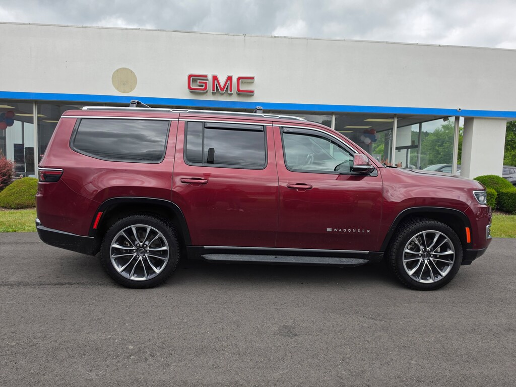 Used 2022 Jeep Wagoneer Series II SUV