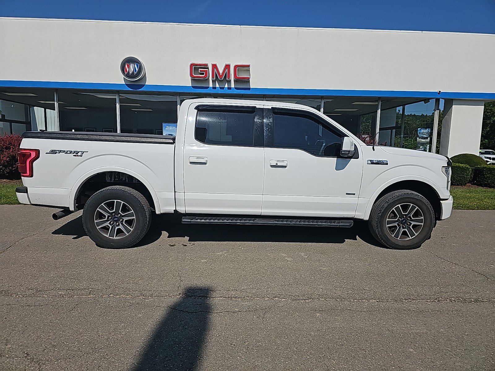 Used 2016 Ford F-150 Lariat with VIN 1FTEW1EG9GFB32522 for sale in Montoursville, PA