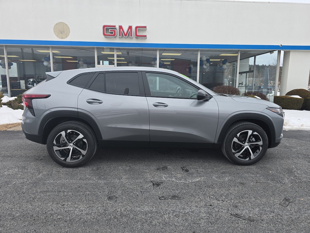 New 2026 Chevrolet Trax 1RS SUV