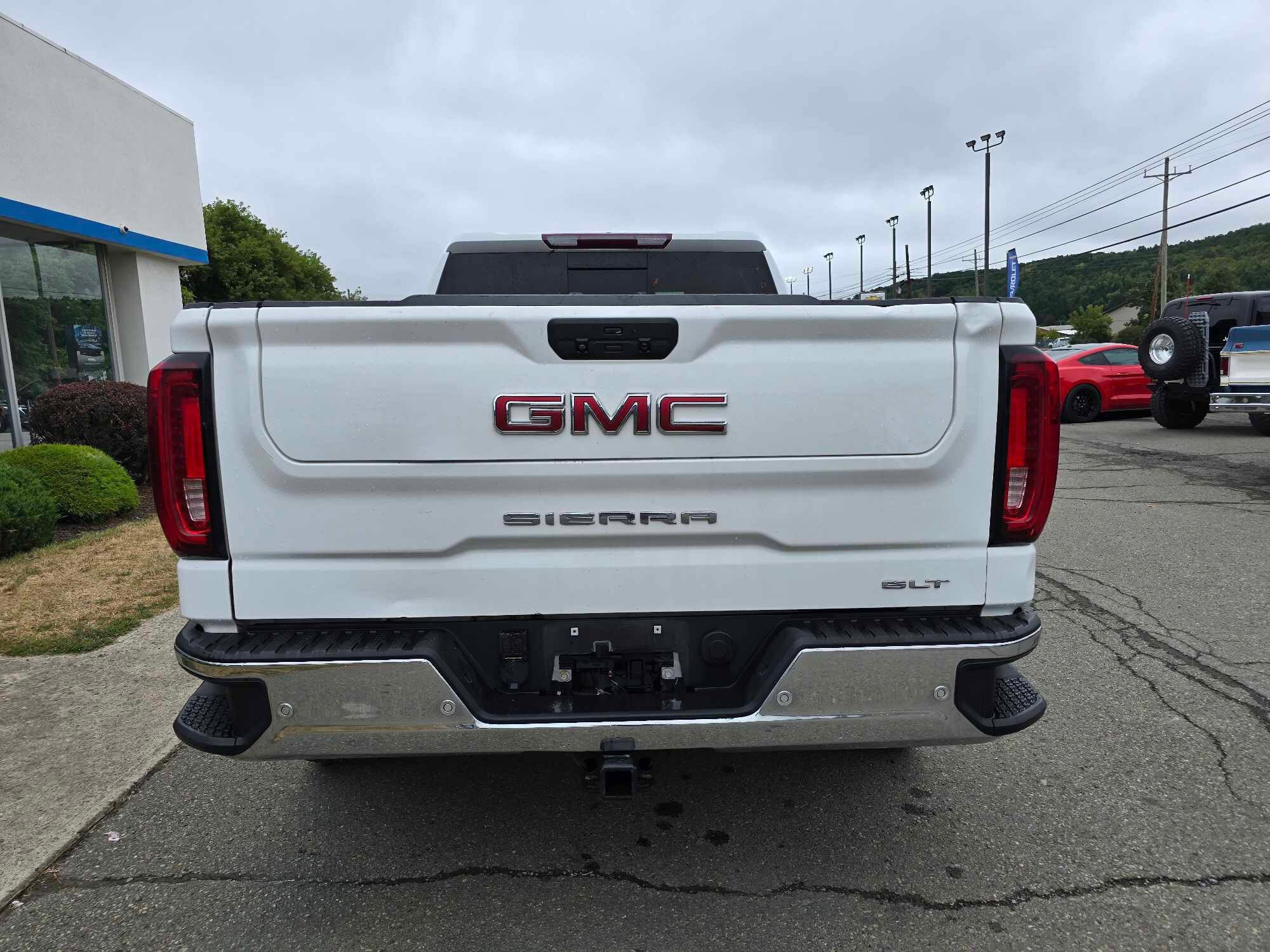 2019 Gmc Sierra 1500 SLT photo 4