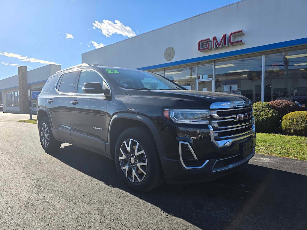 Used 2022 GMC Acadia SLE SUV