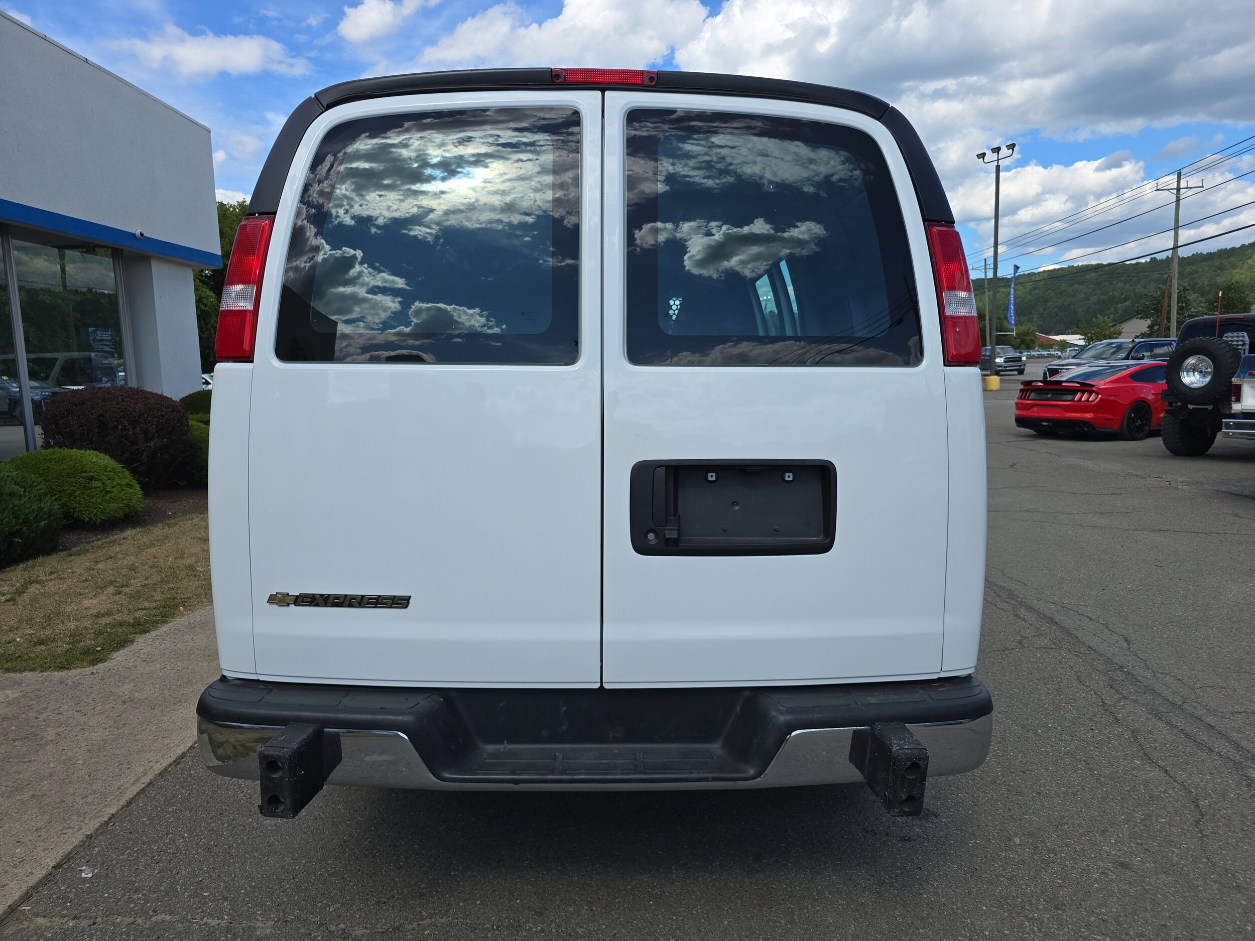 2023 Chevrolet Express Cargo Work Van photo 3