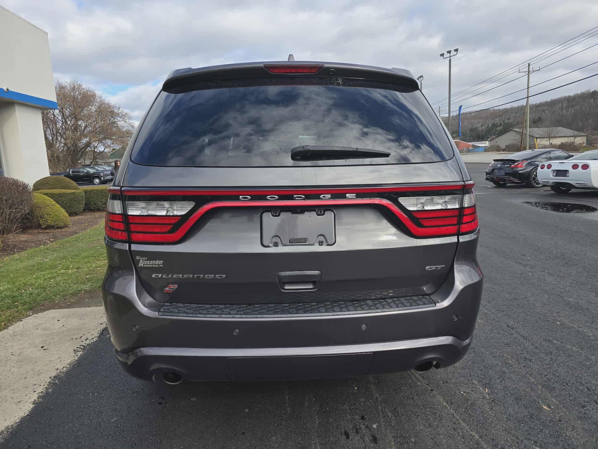 2018 Dodge Durango GT photo 3