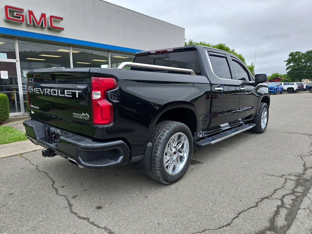 Used 2019 Chevrolet Silverado 1500 High Country Truck Crew Cab
