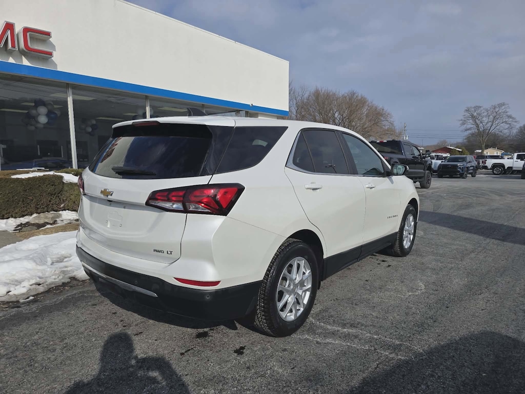 Used 2022 Chevrolet Equinox LT SUV