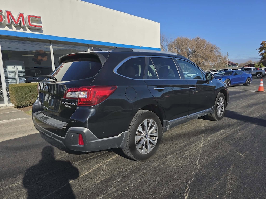 Used 2019 Subaru Outback Touring SUV