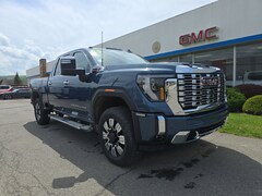 2025 GMC Sierra 2500 HD Denali Truck Crew Cab