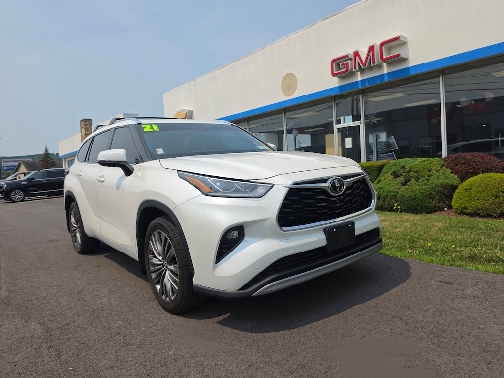 Used 2021 Toyota Highlander Platinum SUV