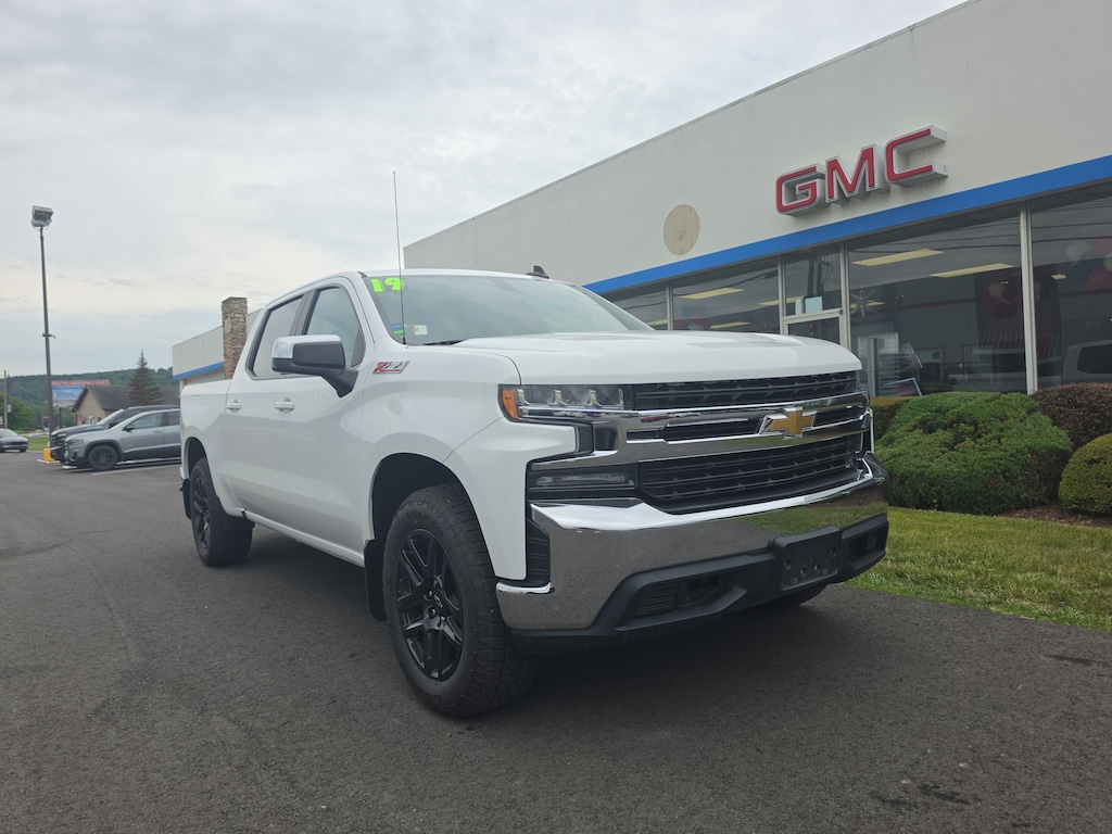 Used 2019 Chevrolet Silverado 1500 LT Truck Crew Cab
