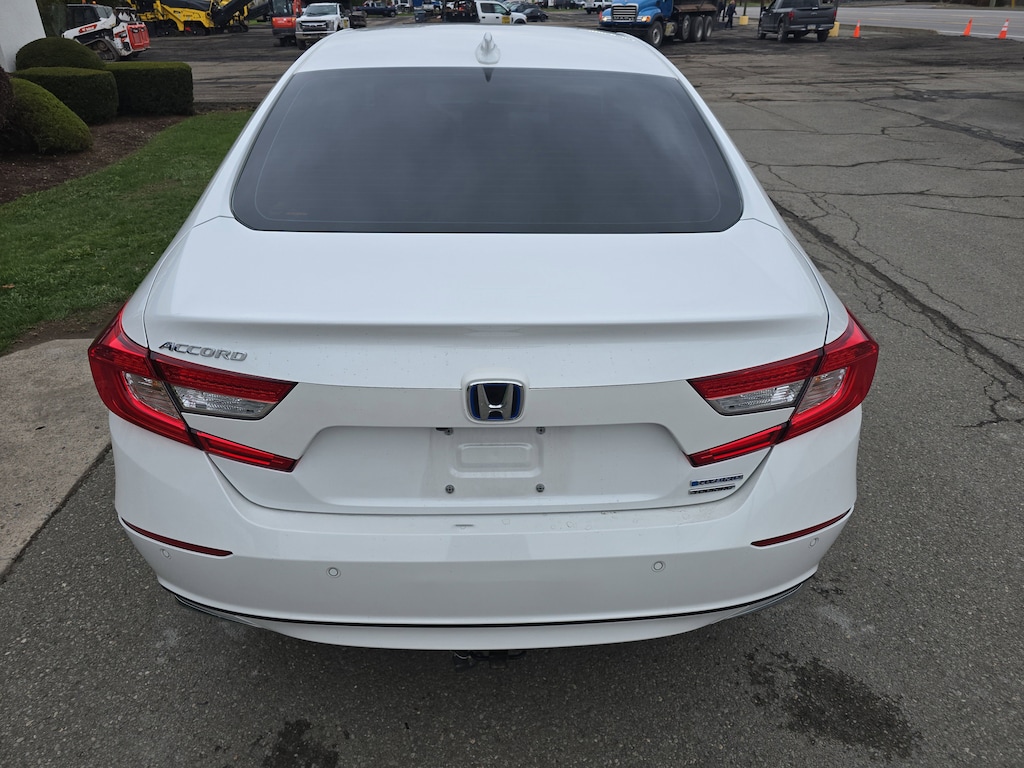 Used 2021 Honda Accord Hybrid Touring Sedan