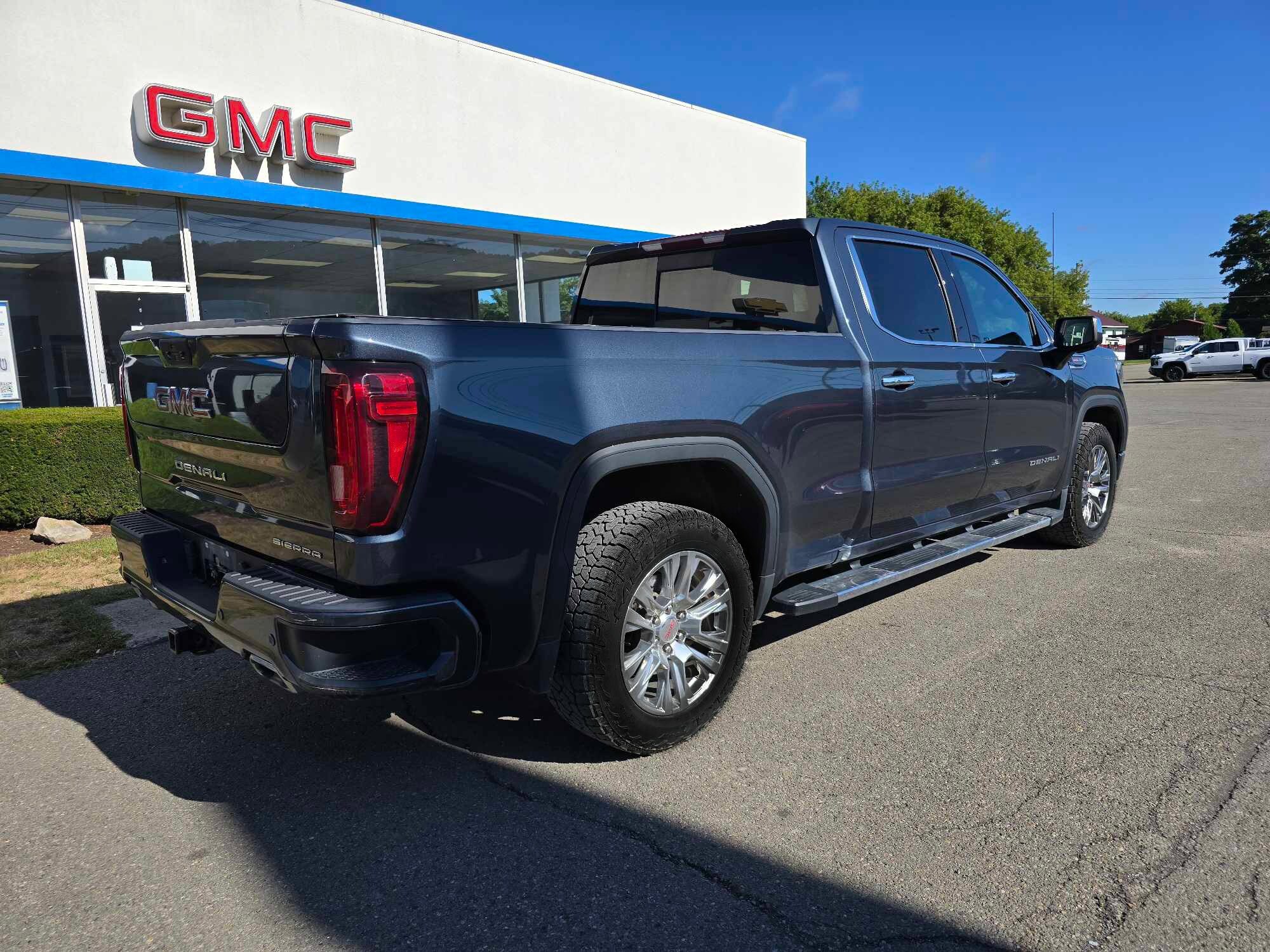2021 Gmc Sierra 1500 Denali photo 3