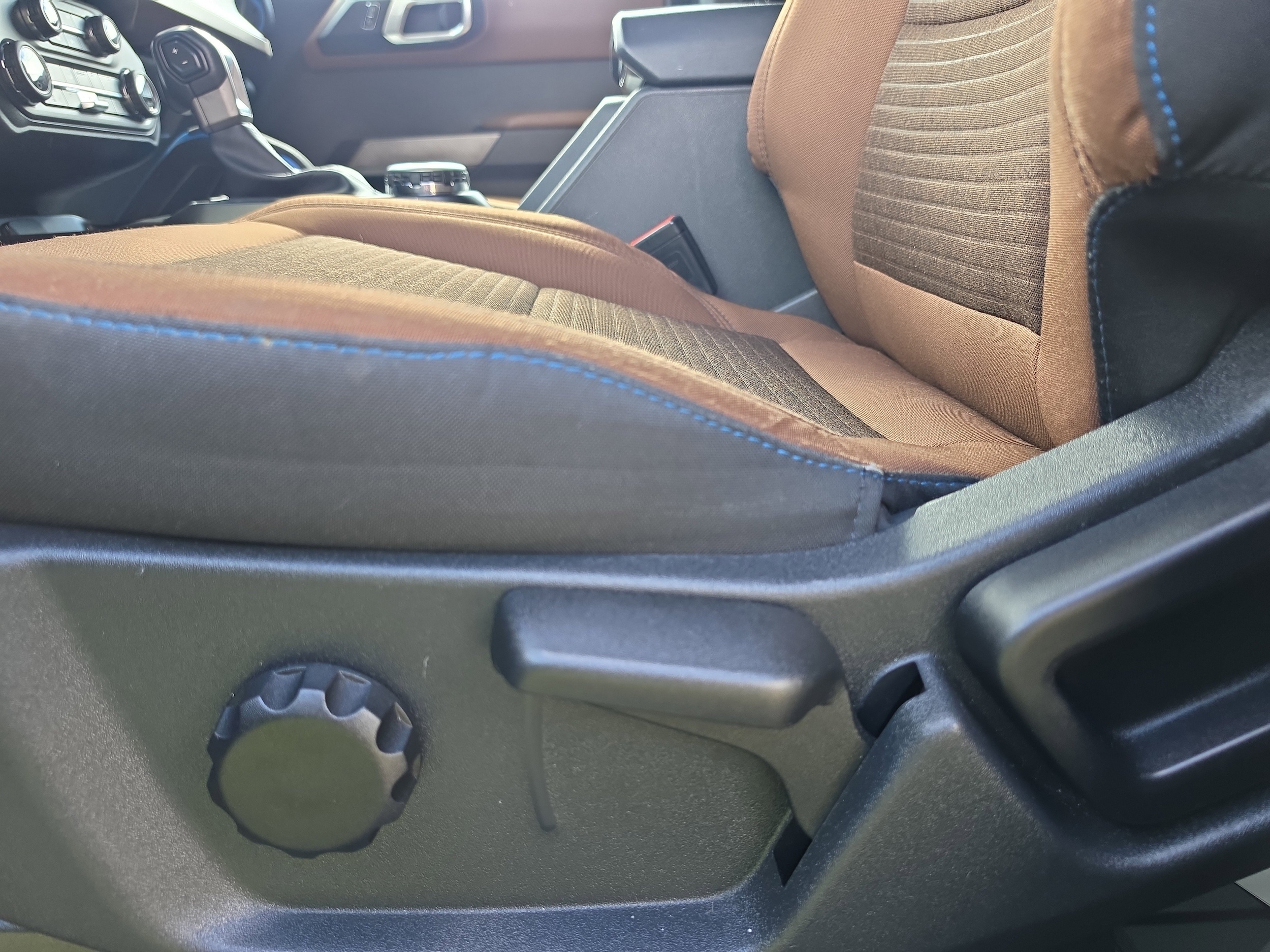 2023 Ford Bronco 4-Door Outer Banks - Photo 14