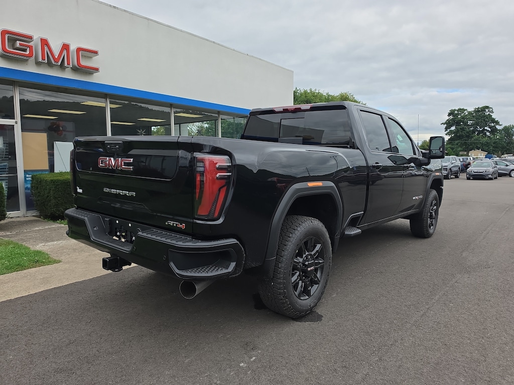 New 2026 GMC Sierra 2500 HD AT4 Truck Crew Cab
