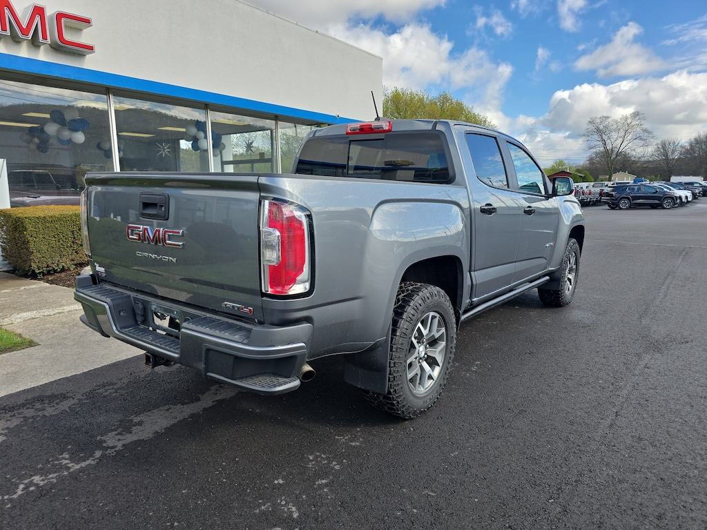 Used 2021 GMC Canyon 4WD AT4 w/Cloth Truck Crew Cab