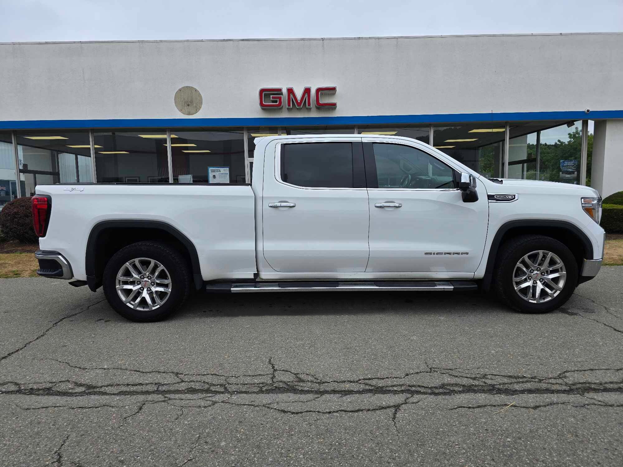 2019 Gmc Sierra 1500 SLT photo 2