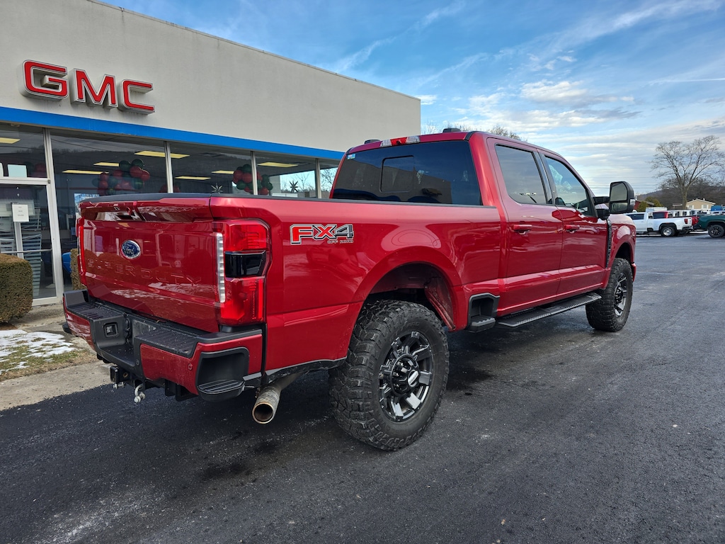 Used 2023 Ford Super Duty F-250 SRW XLT Truck Crew Cab