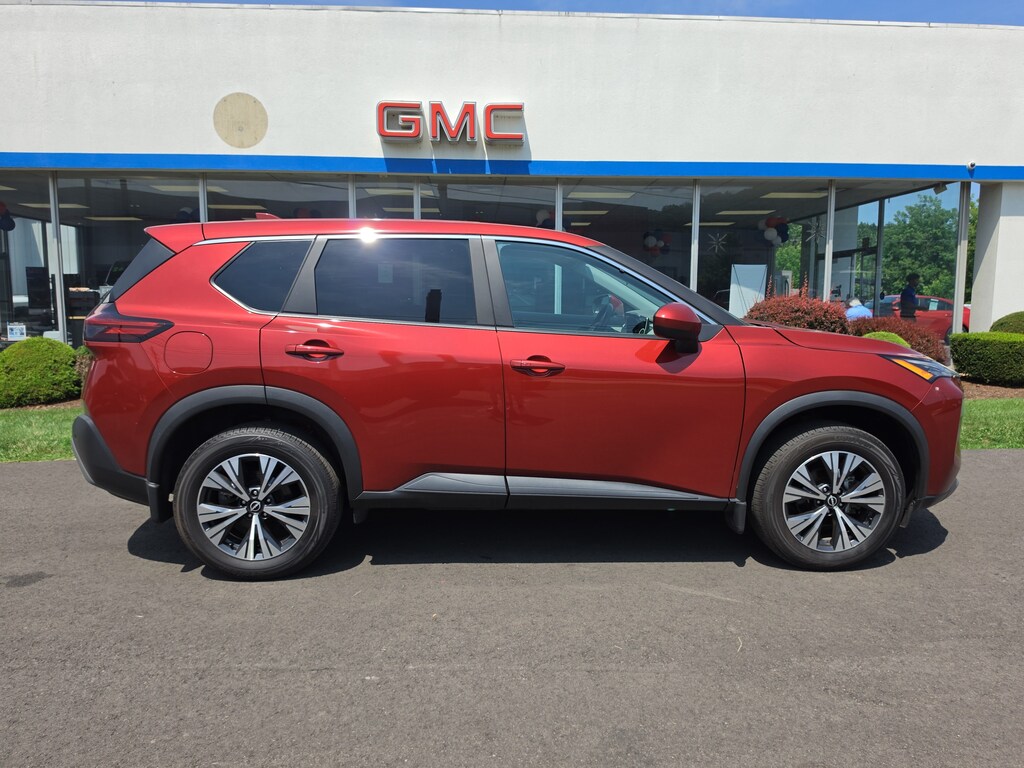 Used 2023 Nissan Rogue SV SUV