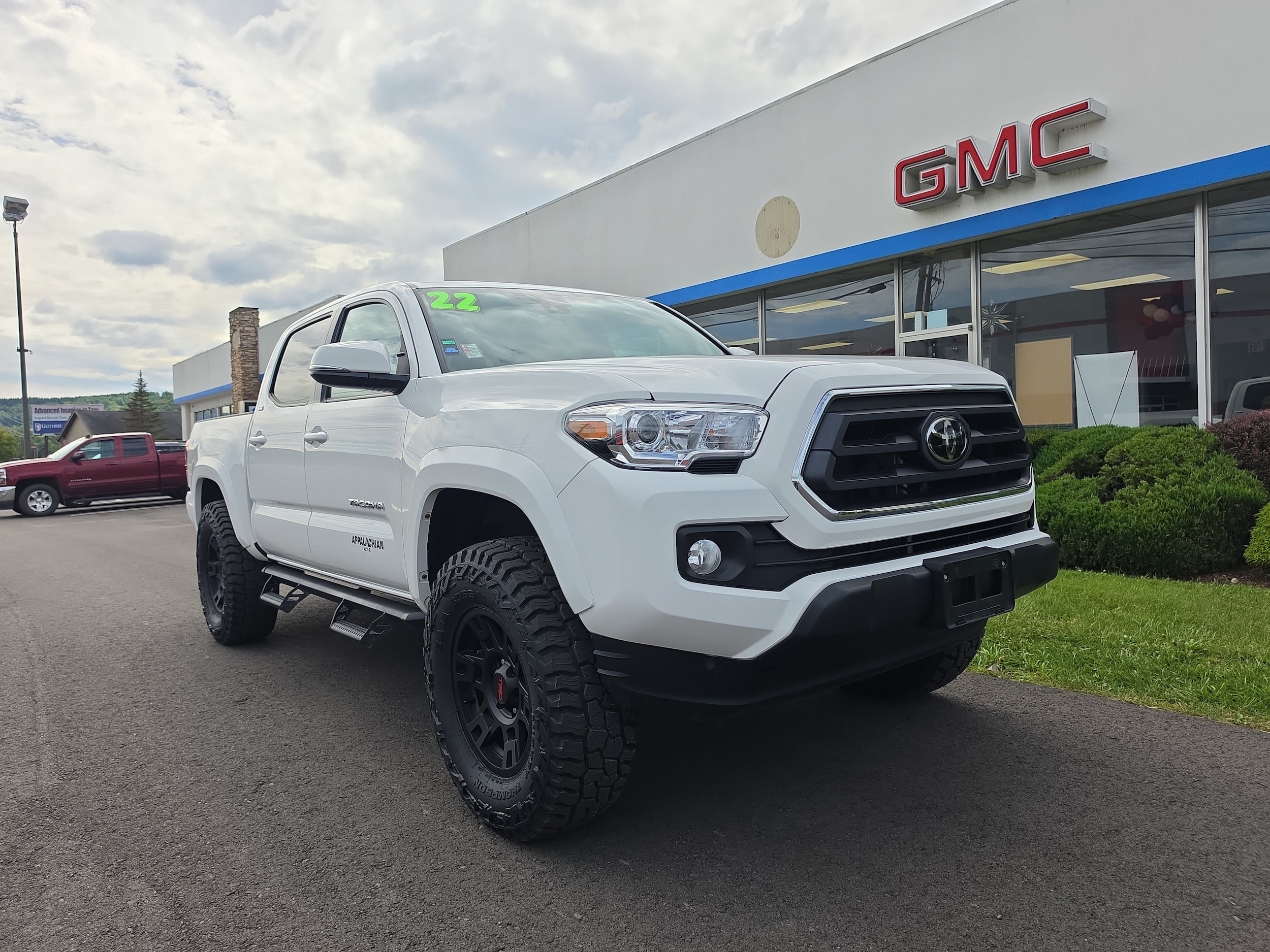 2022 Toyota Tacoma SR5