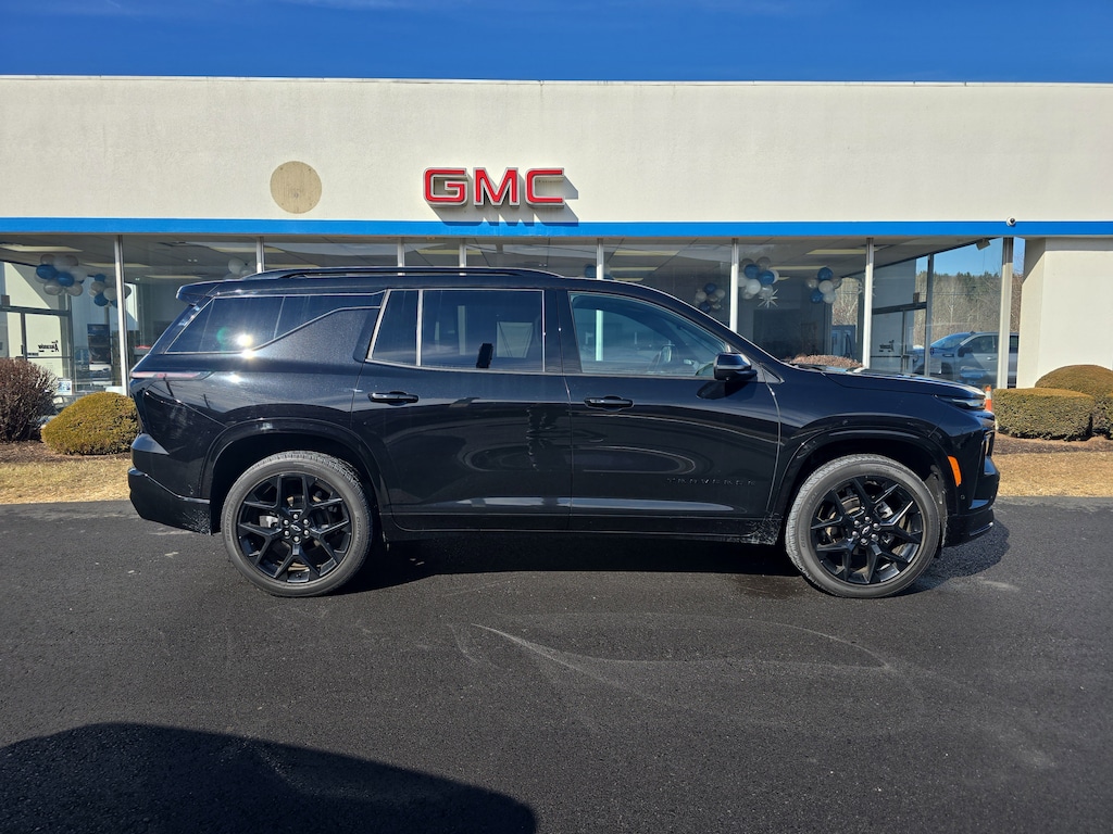 Used 2024 Chevrolet Traverse AWD RS SUV