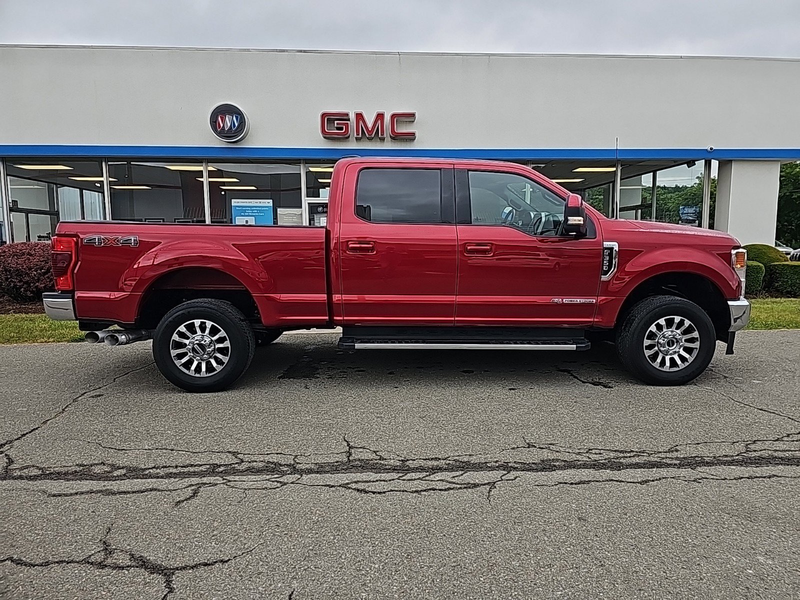 Used 2022 Ford F-350 Super Duty Lariat with VIN 1FT8W3BT8NED07632 for sale in Montoursville, PA