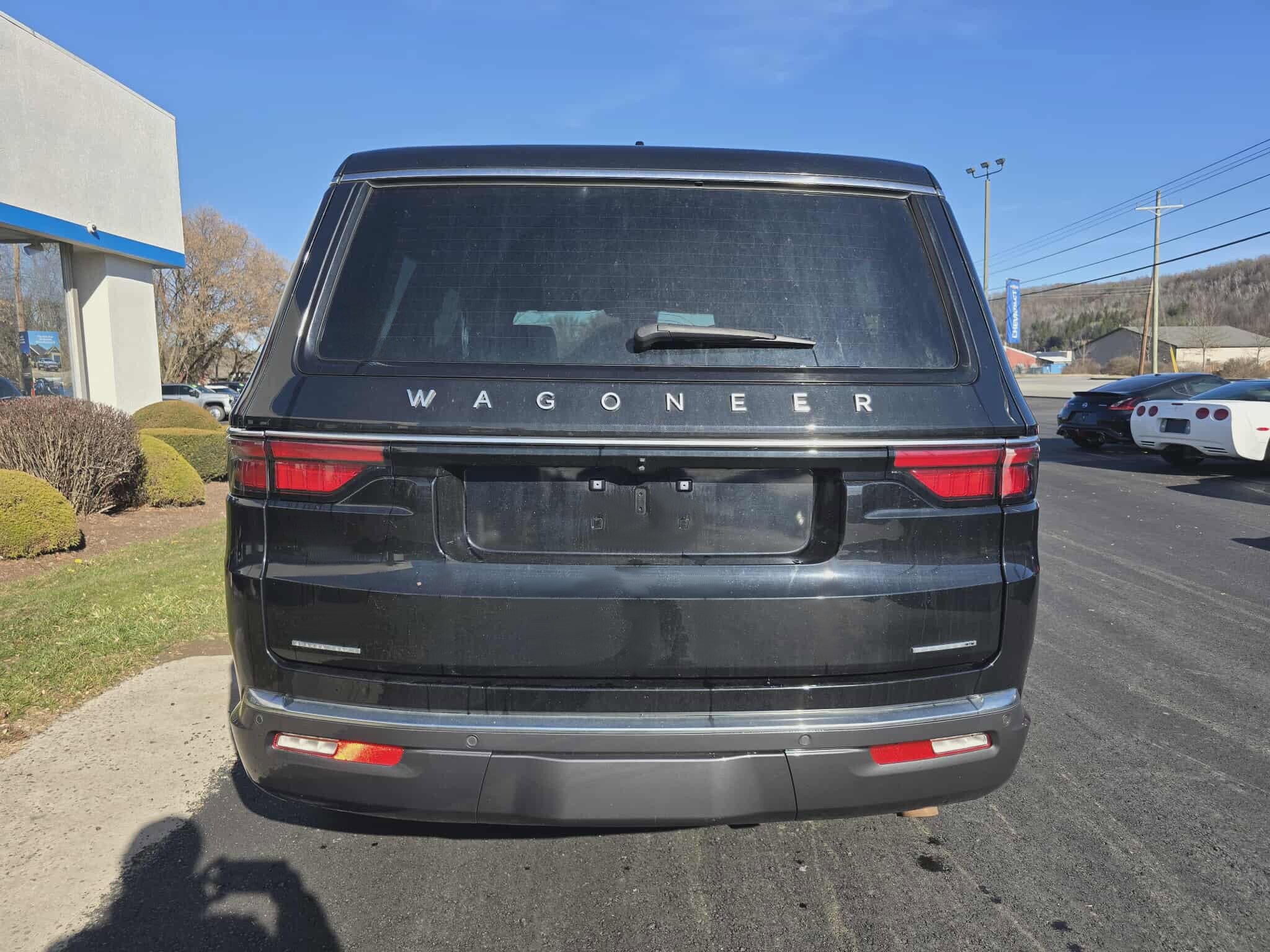 2022 Jeep Wagoneer Series II photo 4