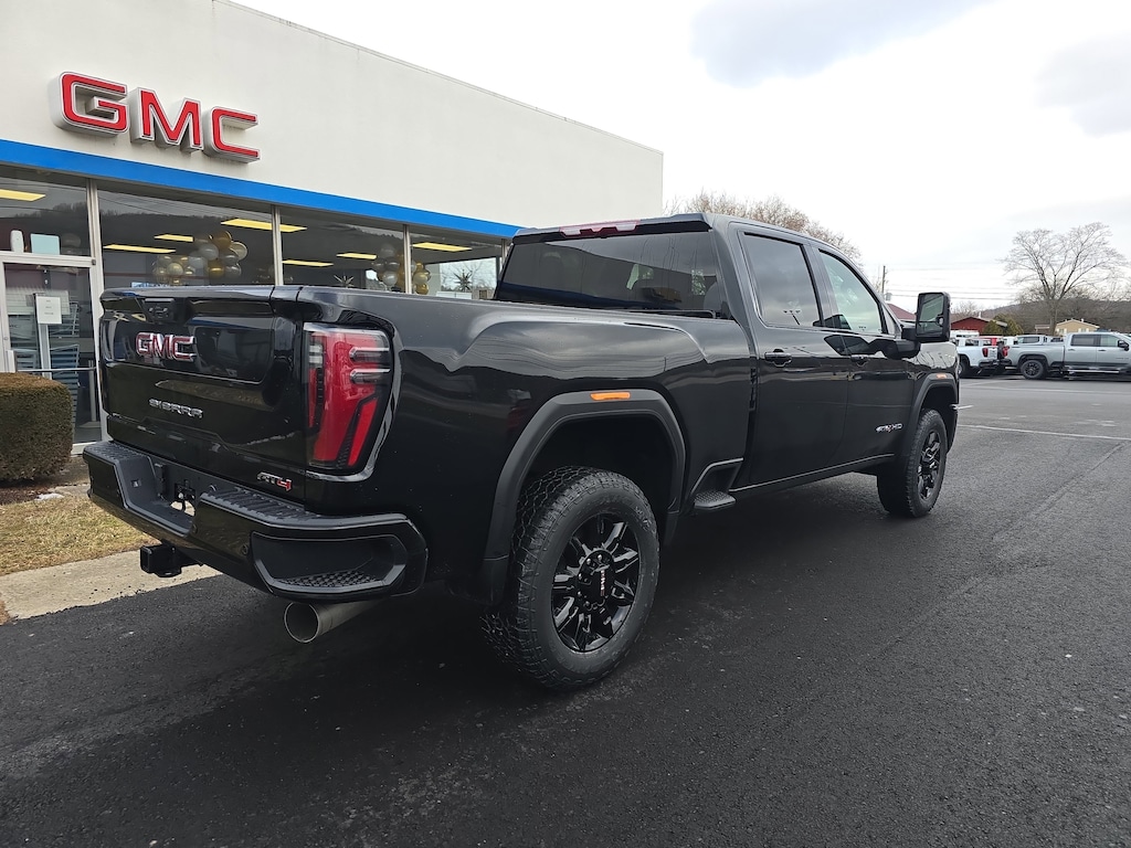 New 2026 GMC Sierra 2500 HD AT4 Truck Crew Cab