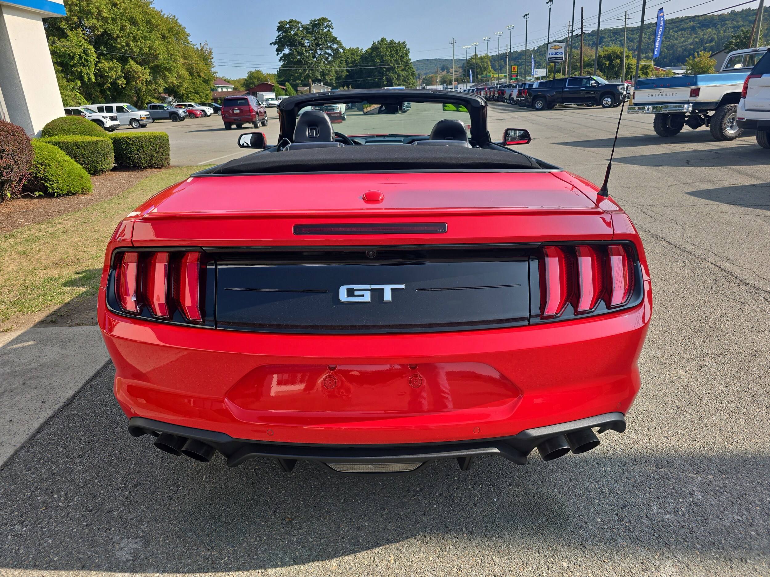 2022 Ford Mustang GT Premium Convertible photo 4