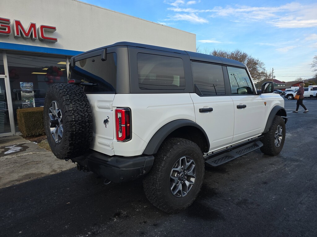 Used 2024 Ford Bronco Badlands SUV
