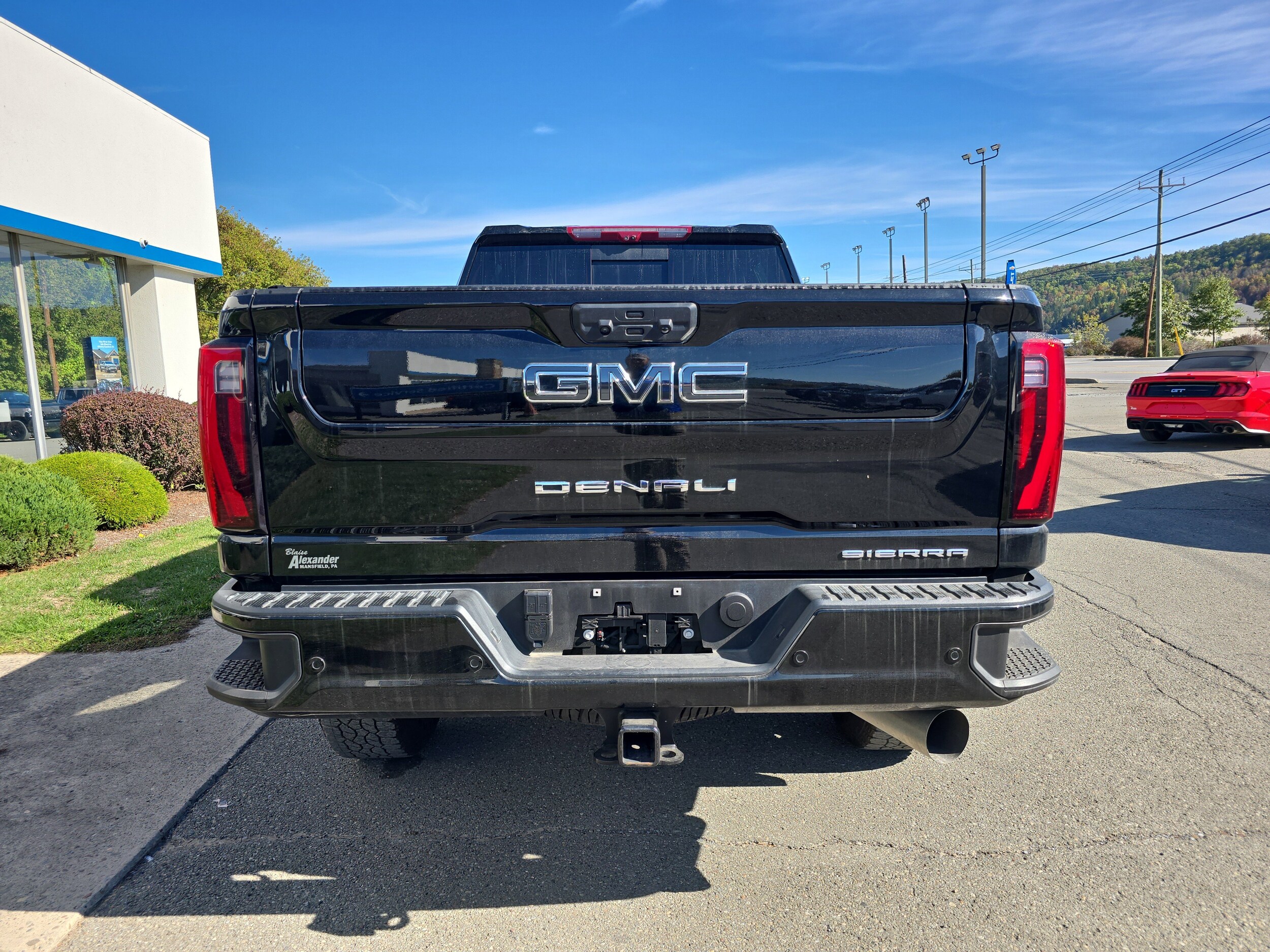 2024 Gmc Sierra 3500 HD Denali Ultimate photo 3