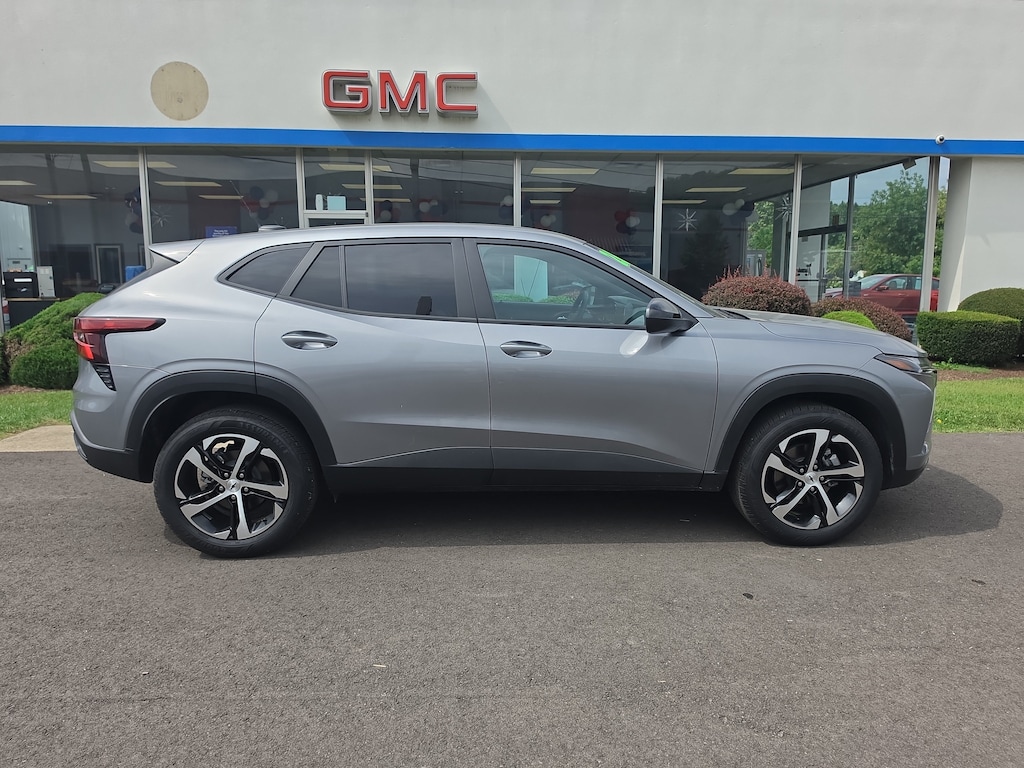 Used 2026 Chevrolet Trax 1RS SUV