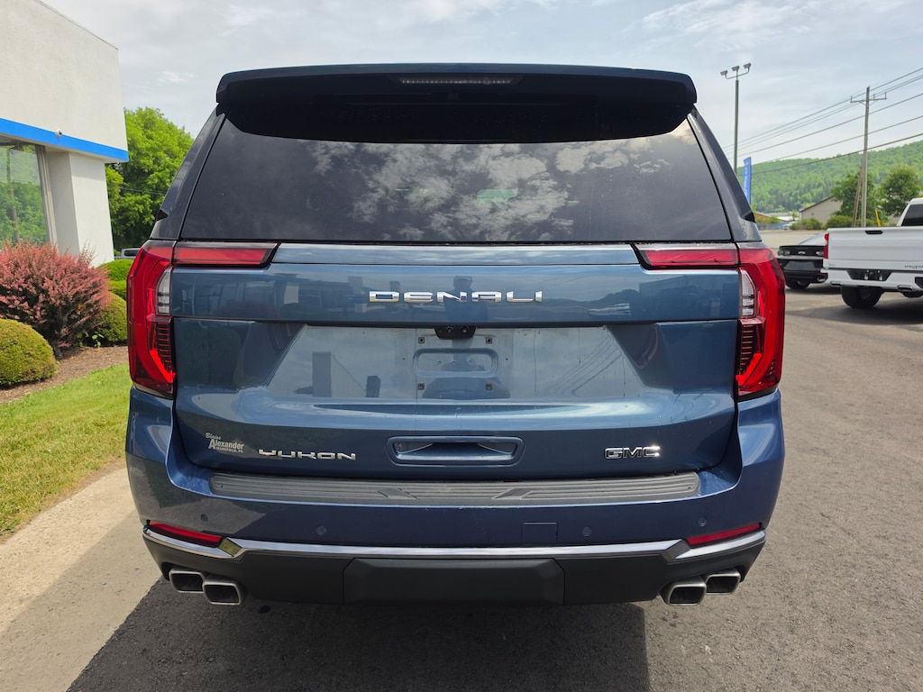 Used 2025 GMC Yukon Denali Ultimate SUV