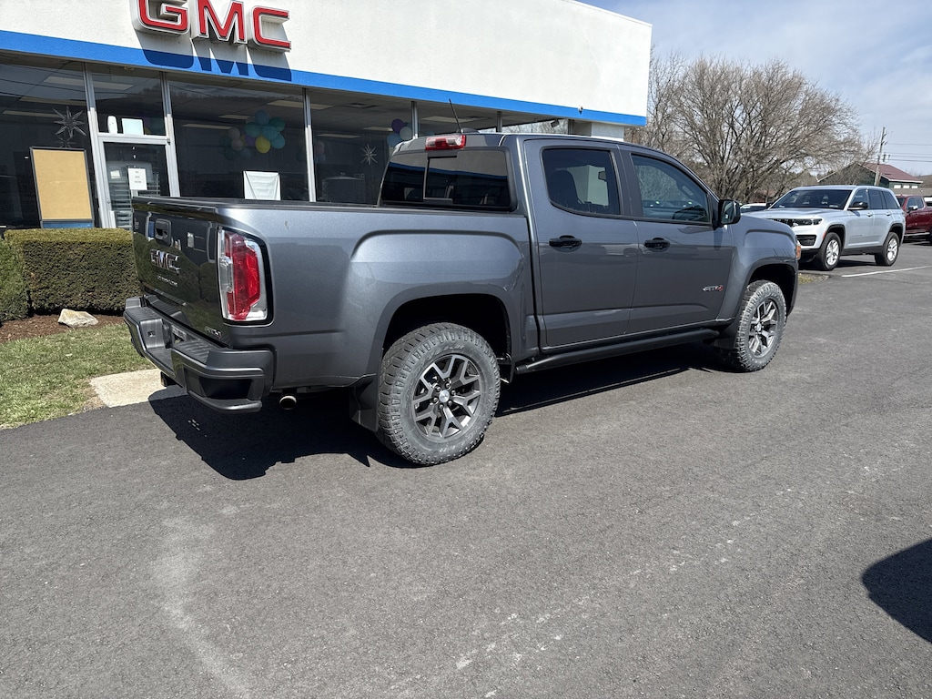 Used 2021 GMC Canyon 4WD AT4 w/Cloth Truck Crew Cab